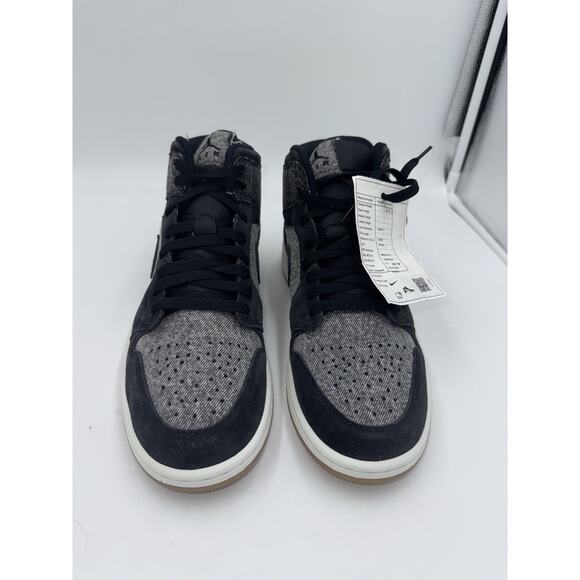 Size 9 Jordan 1 Mid Se V2 Sample Tagged HJ4363 Denim - Picture 1 of 7